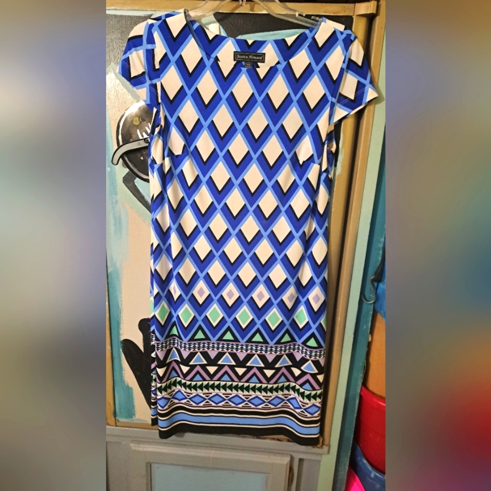Jessica Howard size small dress